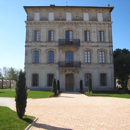 Chateau Du Comte Hotel Saint-Nazaire-d'Aude Luaran gambar
